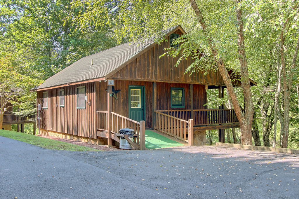 Cabin Rentals The Retreat at Hiawassee River