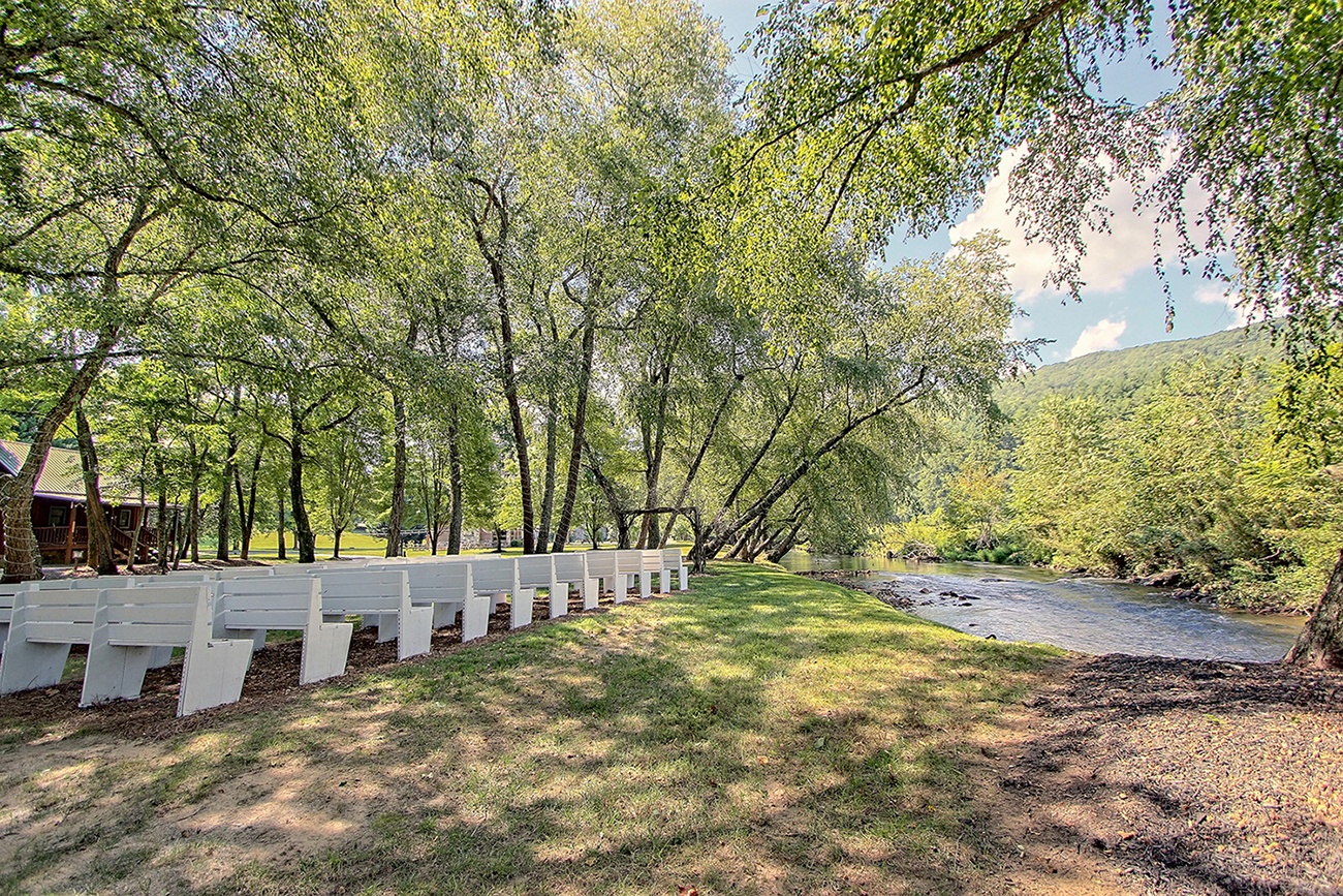 Weddings Events The Retreat At Hiawassee River